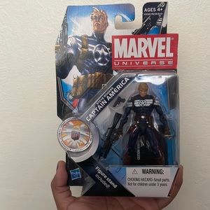 Marvel Universe Captain America Action figure
